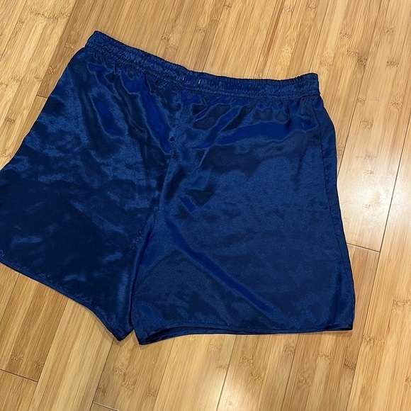 Victoria’s Secret sleepwear shorts size medium women’s - Picture 2 of 7